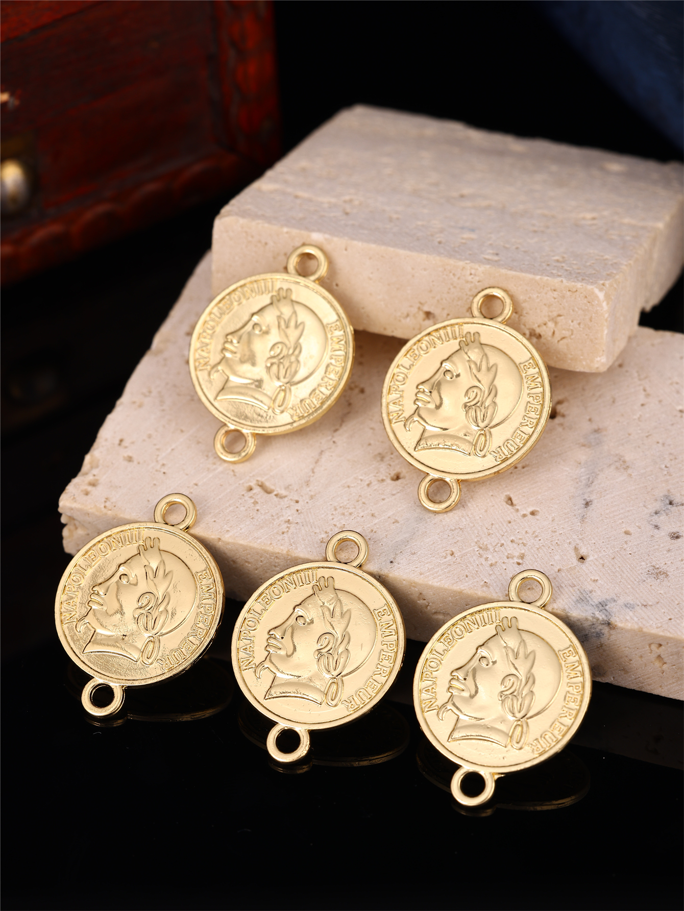 Coin-Shaped DIY Women's Robe A - Vintage Collectible Coins ulasan dan harga