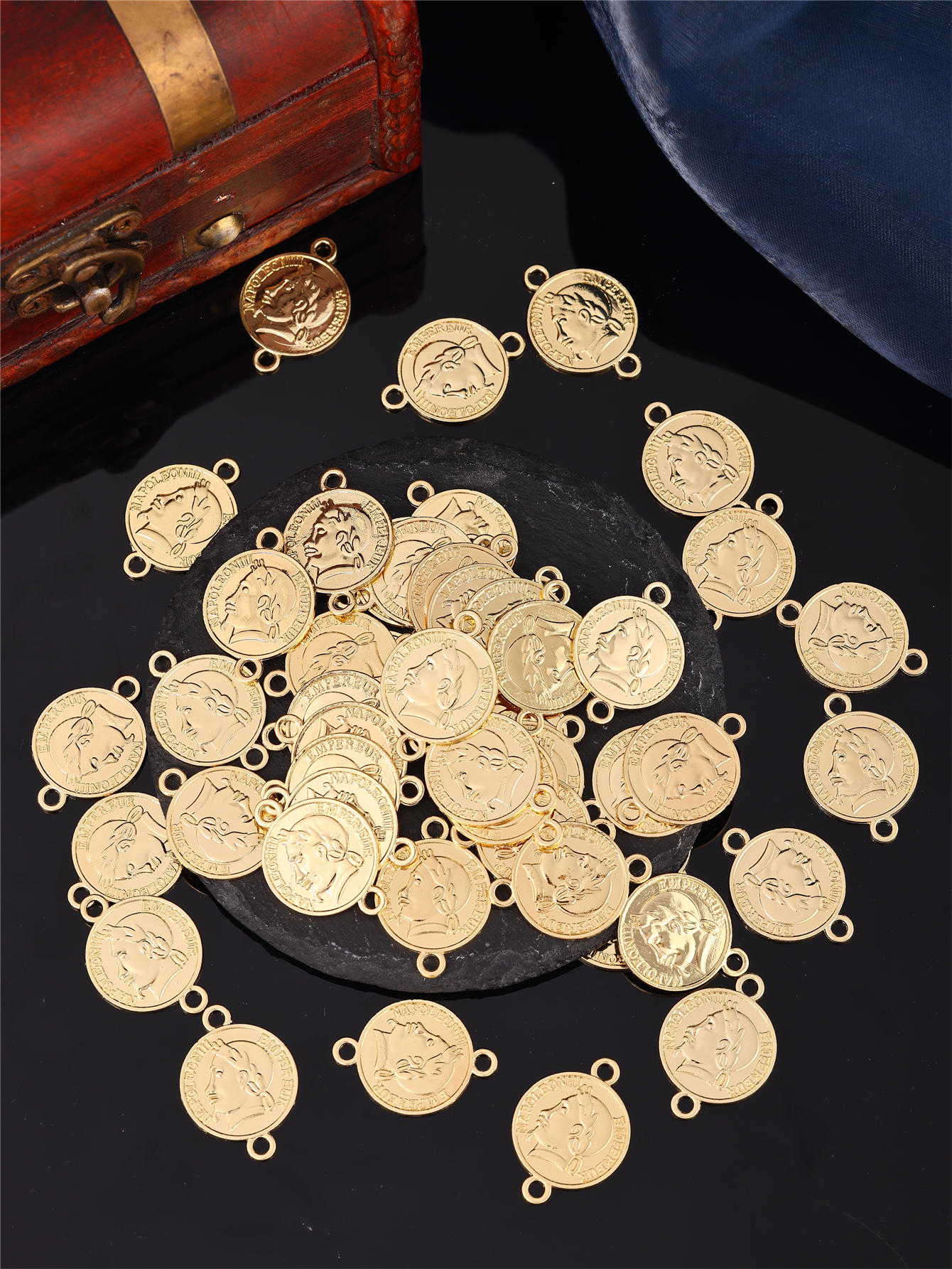 Coin-Shaped DIY Women's Robe A - Vintage Collectible Coins ulasan dan harga