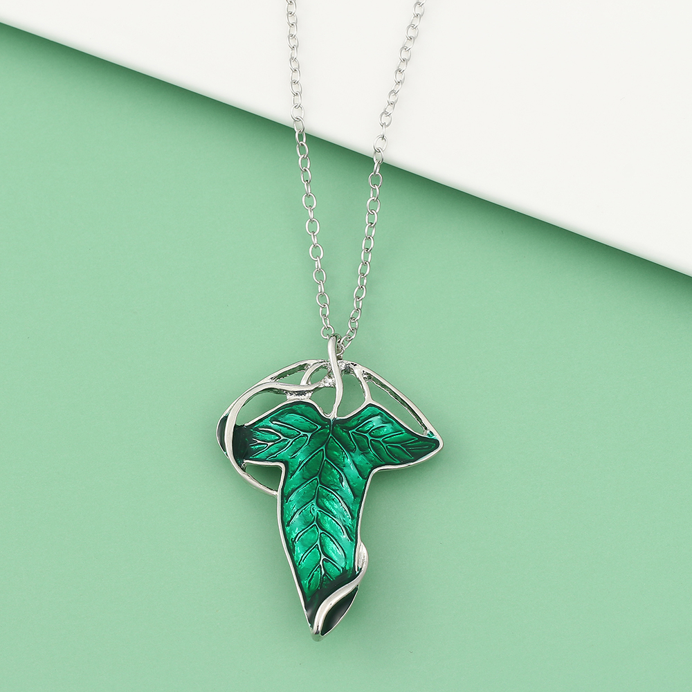 Vintage Green Leaf Pendant Nec - Vintage Necklace ulasan dan harga