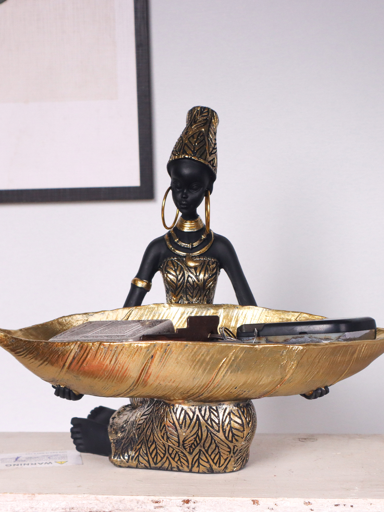 African Girl Holding a Plate S - Vintage Collectible Ornaments ulasan dan harga